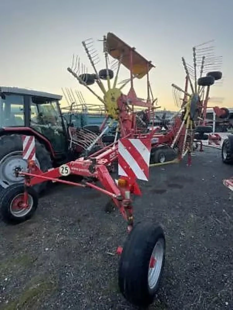 Pottinger EUROTOP 802 d'occasion — photo 1