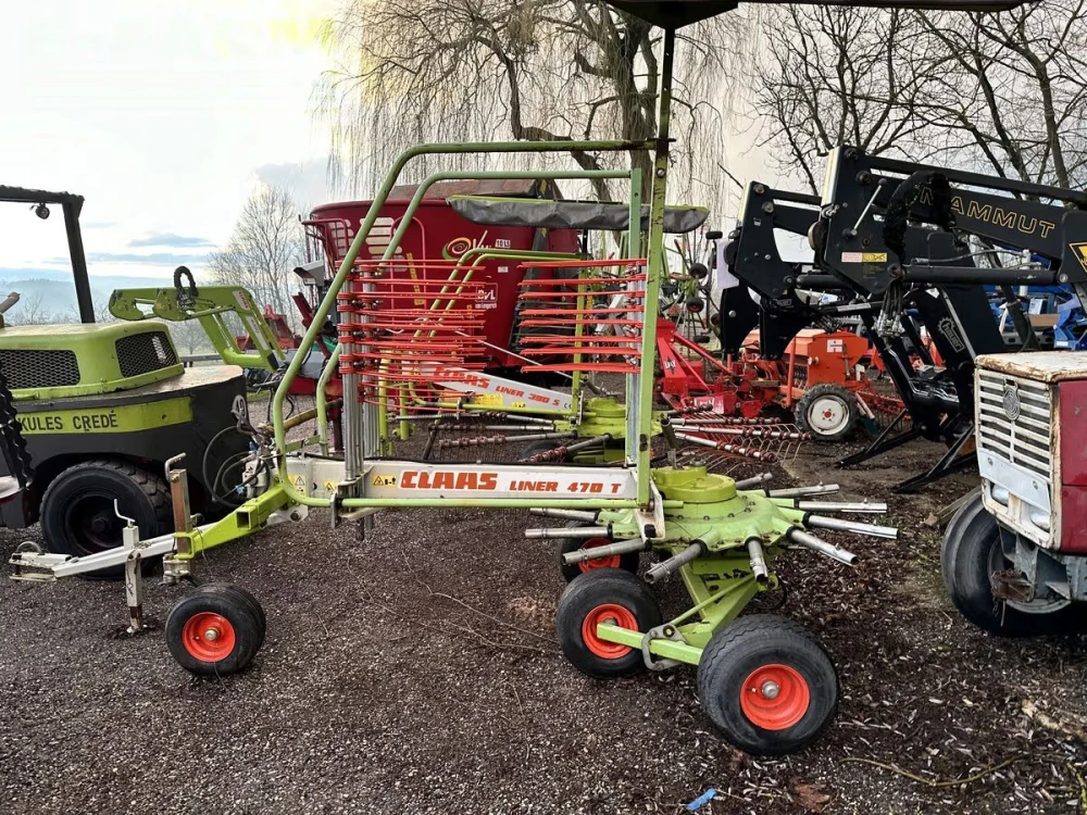 Claas LINER 470 T d'occasion — photo 1