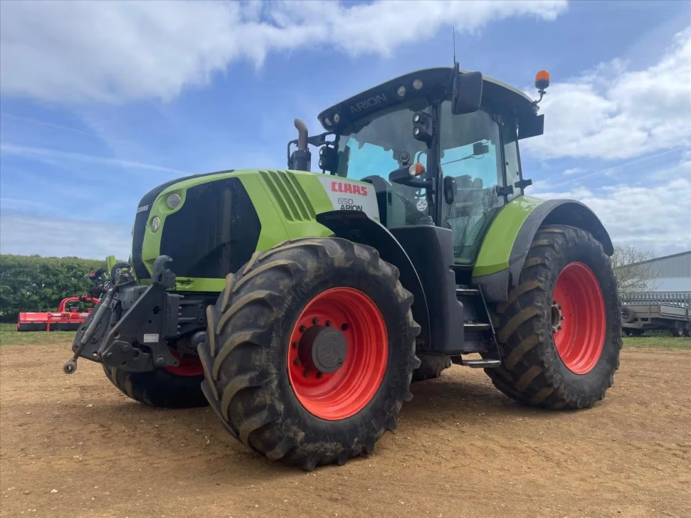Claas ARION 650 T3B d'occasion — photo 1