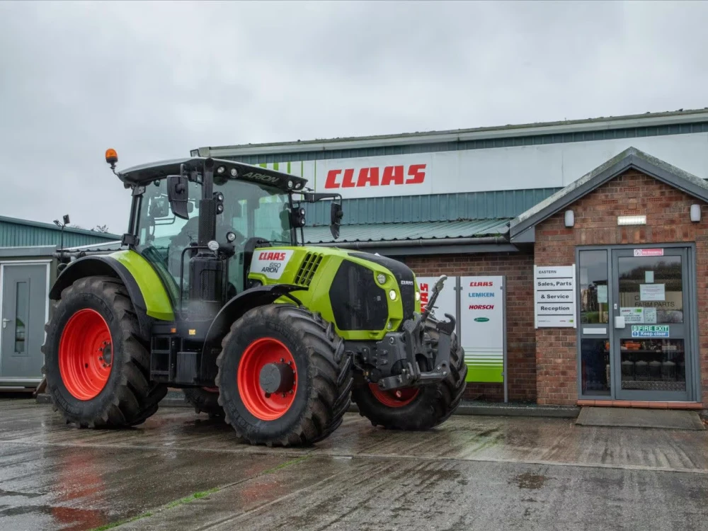 Claas ARION 650 d'occasion — photo 1