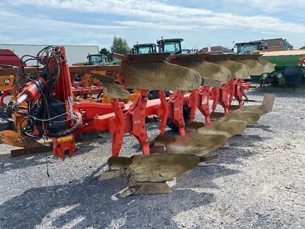 Kuhn VARIMASTER 153 d'occasion — photo 1