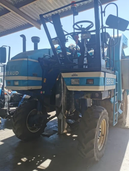 Machine à vendanger - 3910H - 1998