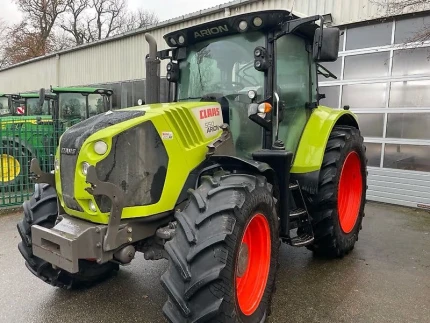 Tracteur agricole - 161CH - 5500H - 2015