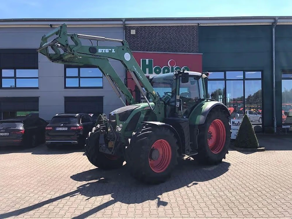 Fendt 714 VARIO d'occasion — photo 1