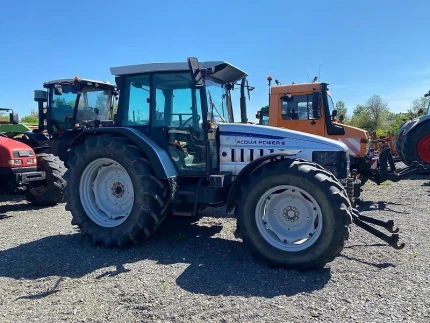 Tracteur agricole - 110CH - 8500H - 2002