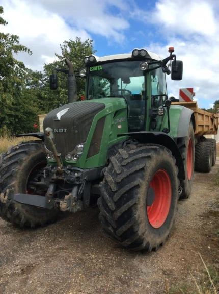 Tracteur agricole - 240CH - 7850H - 2011