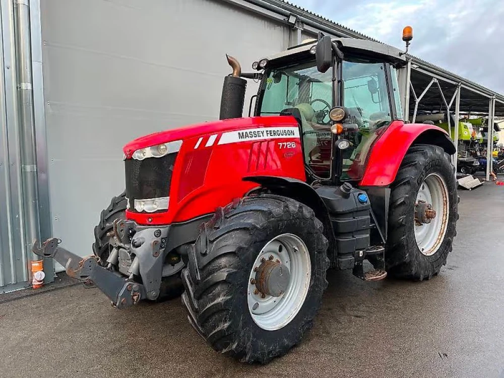 Massey Ferguson 7726 D6 d'occasion — photo 1