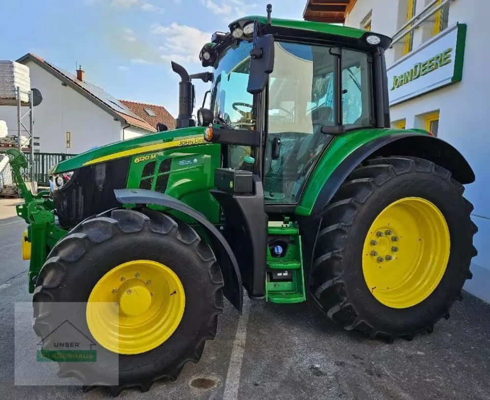 John Deere 6120M d'occasion — photo 1