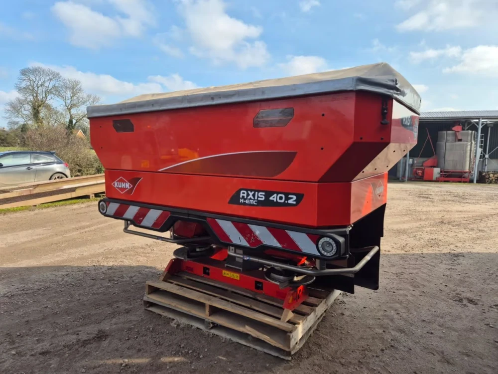 Kuhn AXIS 40.2 H-EMC d'occasion — photo 1
