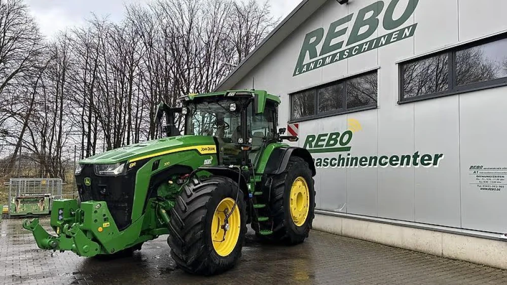 John Deere TRAKTOR 8R370 d'occasion — photo 1