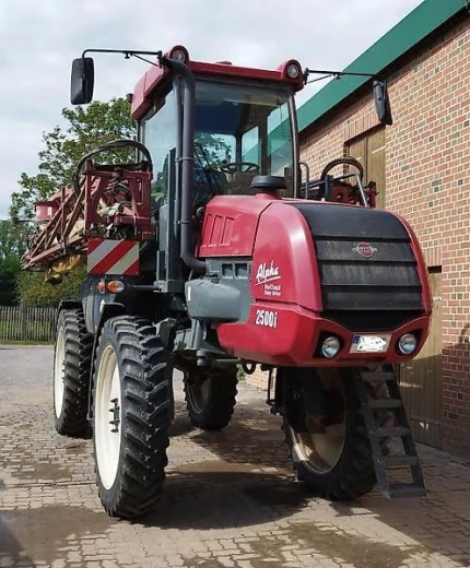 Pulvérisateur automoteur - 8000H - 2009