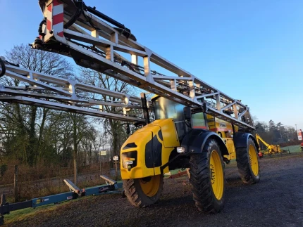 Pulvérisateur automoteur - 2450H - 2014