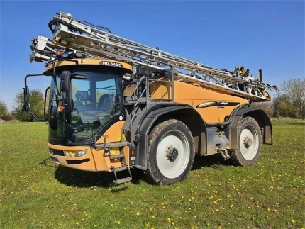 Pulvérisateur automoteur - 6856H - 2015