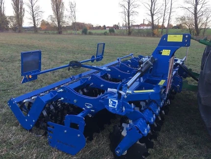 Déchaumeur - 4M - 2019