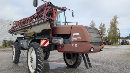 Pulvérisateur automoteur - 3790H - 2007