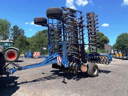 Déchaumeur - 8M - 2018
