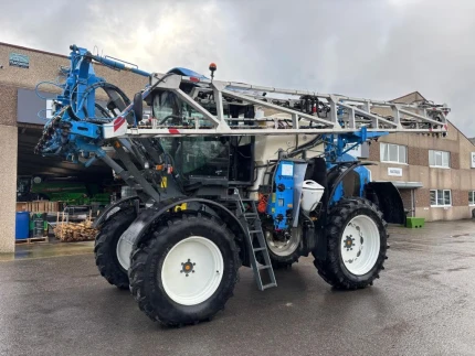 Pulvérisateur automoteur - 1683H - 2019