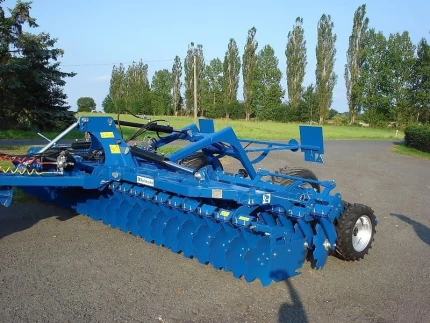Déchaumeur - 6M - 2025