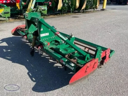 Herse rotative - 3M - 2003
