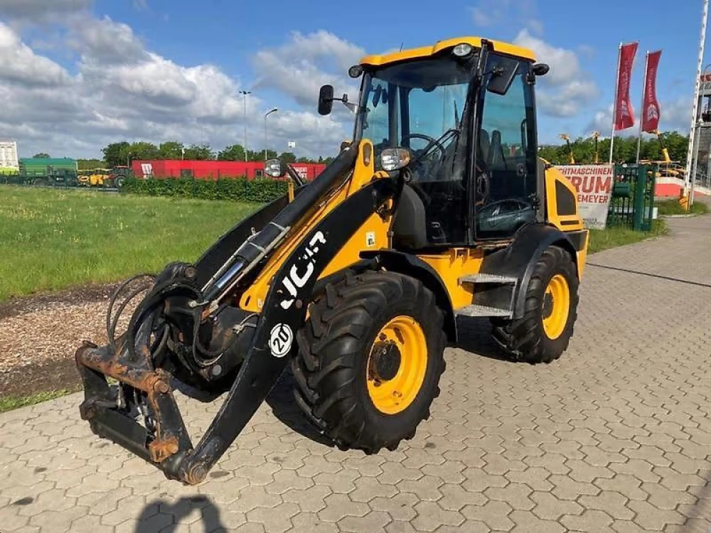 JCB 409 d'occasion — photo 1