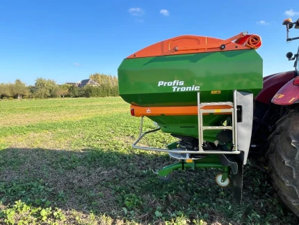Distributeur d'engrais - 0.54M - 130H - 2019