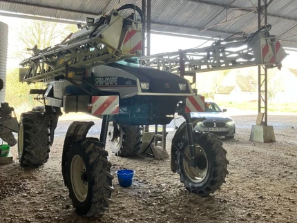 Pulvérisateur automoteur - 4500H - 2000