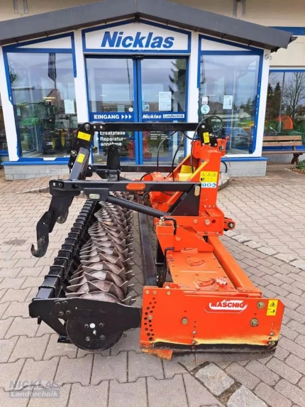 Herse rotative - 3M - 2006