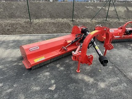 Broyeur à axe horizontal et vertical - 1M - 2022