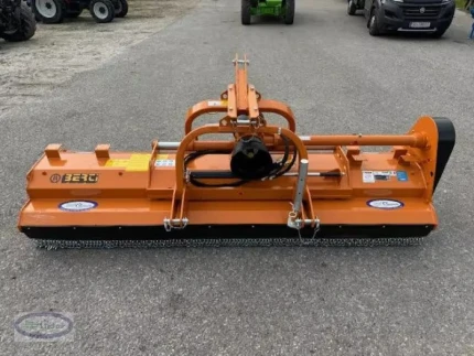 Broyeur à axe horizontal et vertical - 3M - 2024