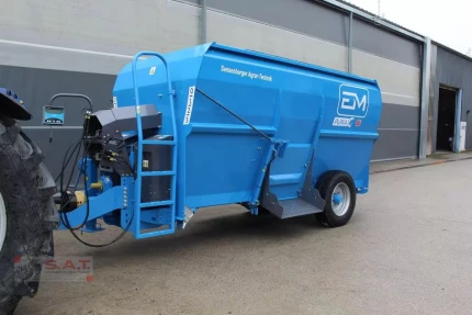 Mélangeuse automotrice - 11M3