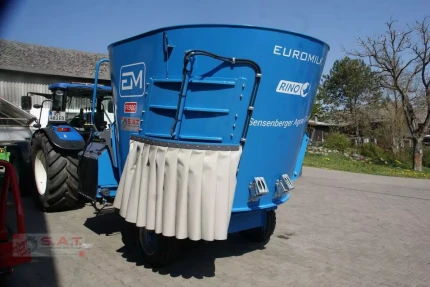 Mélangeuse automotrice - 9M3