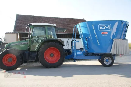 Mélangeuse automotrice - 8M3