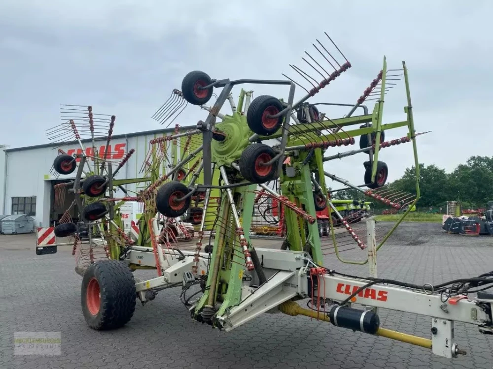 Claas LINER 3600 COMFORT - MODELLJAHR 2015 d'occasion — photo 1