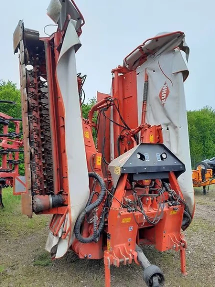 Faucheuse - 8M - 2019