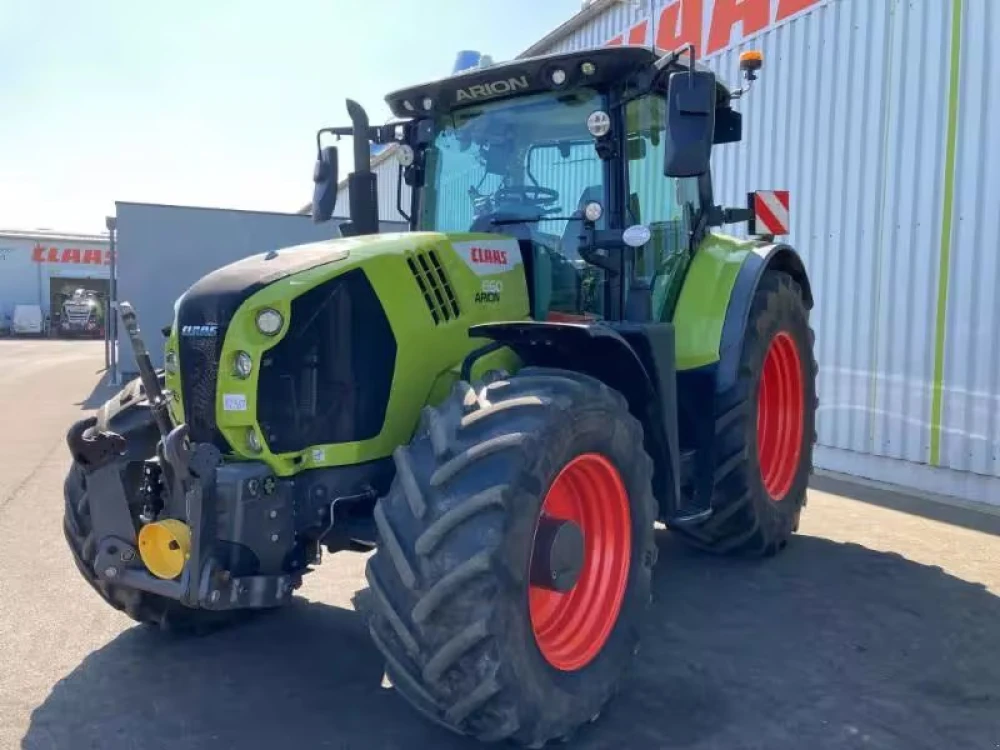 Claas ARION 660 CMATIC CEBIS d'occasion — photo 1