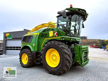 Ensileuse automotrice - 825CH - 2021