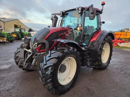Tracteur agricole - 135 CH - 2550H - 2022