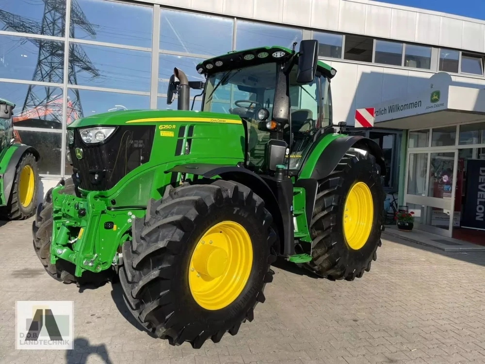 John Deere 6250R d'occasion — photo 1