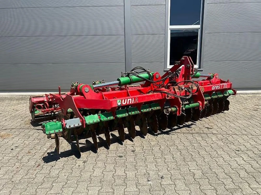 Unia ARES TXL 4.5 H d'occasion — photo 1