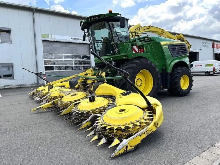 Ensileuse automotrice - 770CH - 2020