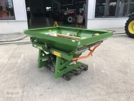 Distributeur d'engrais - 1M