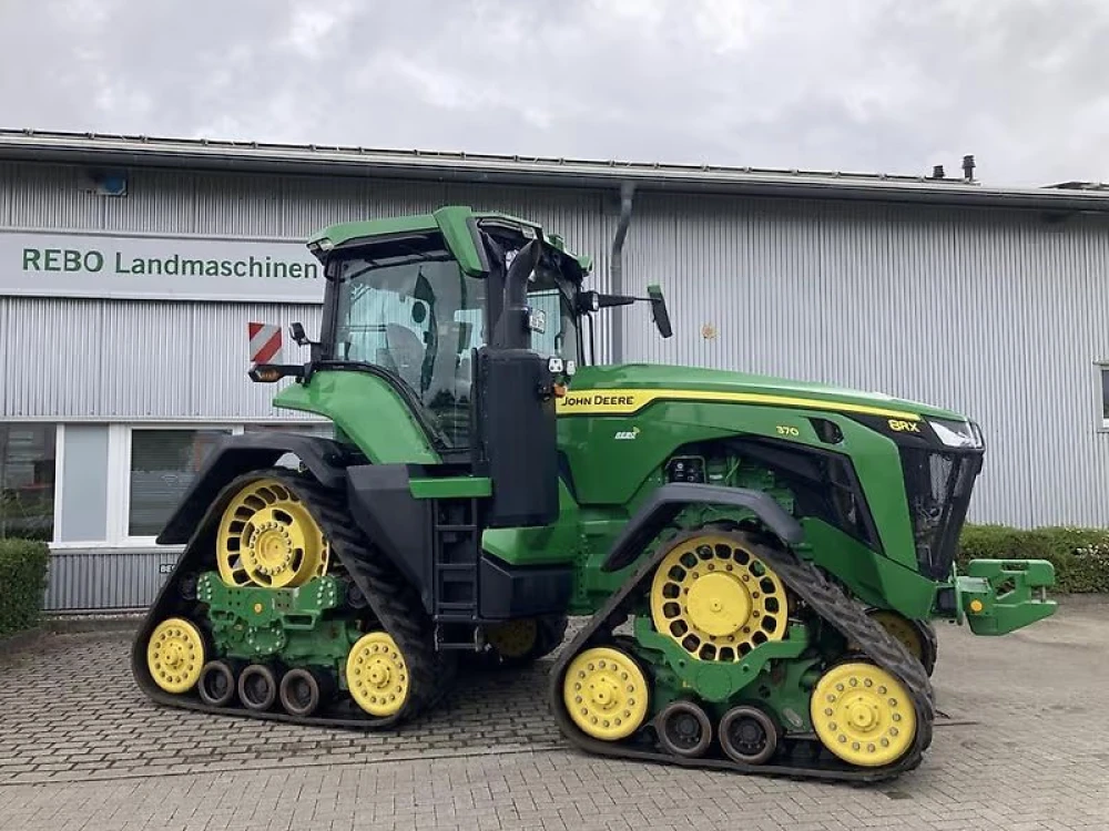 John Deere TRAKTOR 8RX370 d'occasion — photo 1