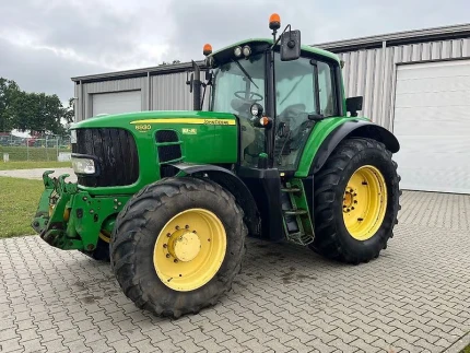 Tracteur agricole - 181CH - 10490H - 2011