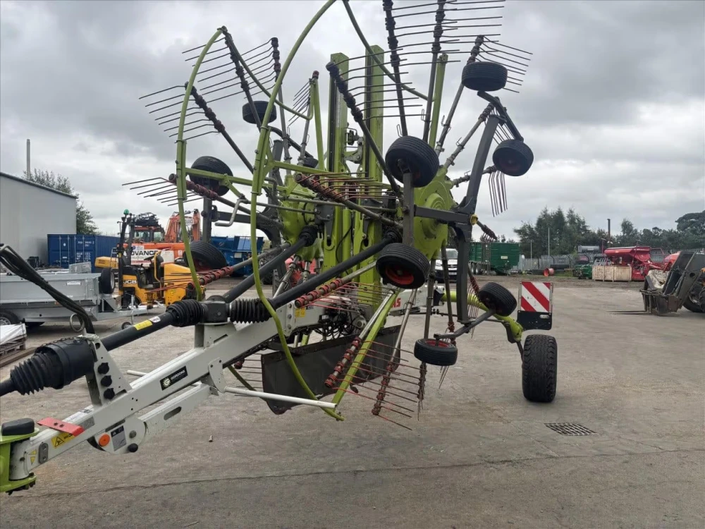 Claas USED LINER 2900 d'occasion — photo 1