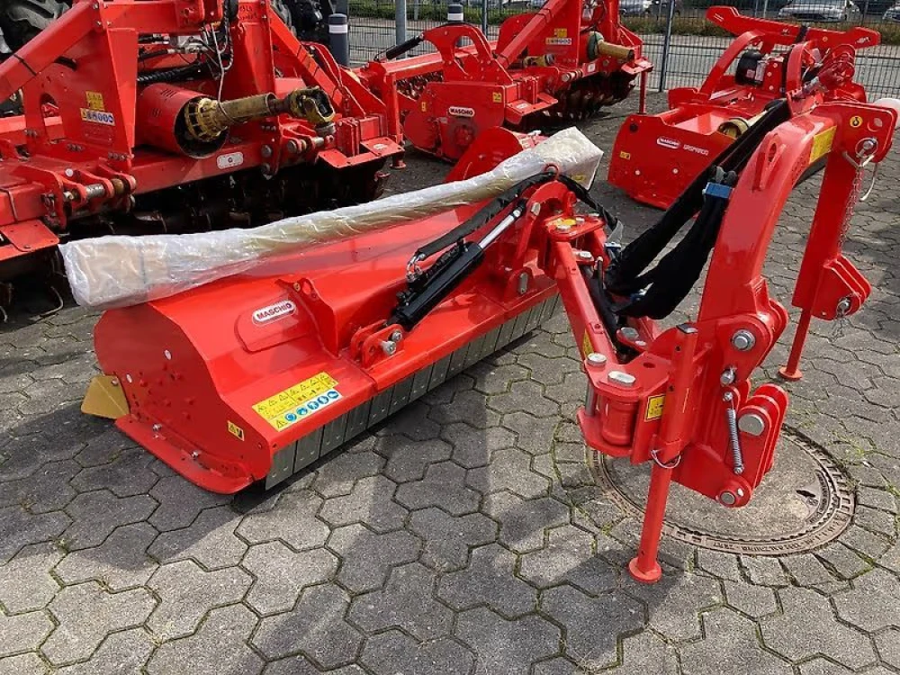 Maschio Gaspardo GIRAFFA XL 160 SE d'occasion — photo 1