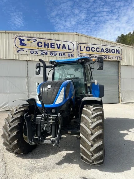 Tracteur agricole - 233CH - 2980H - 2022