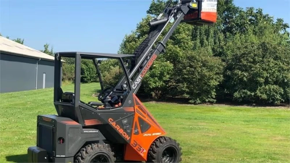 Case IH 33 TLX CARBON d'occasion — photo 1