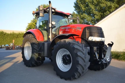 Tracteur agricole - 240CH - 4284H - 2019