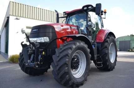Tracteur agricole - 240CH - 4037H - 2015
