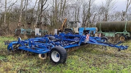 Déchaumeur - 8M - 2020